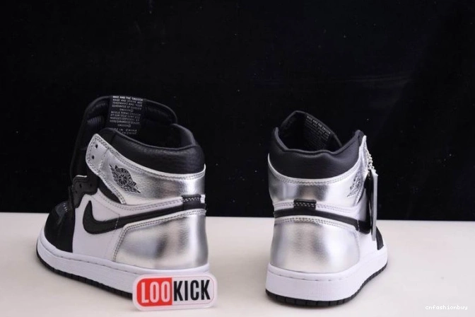 JORDAN WMNS HIGH OG 1 AIR CD0461-001 TOE SILVER 1206